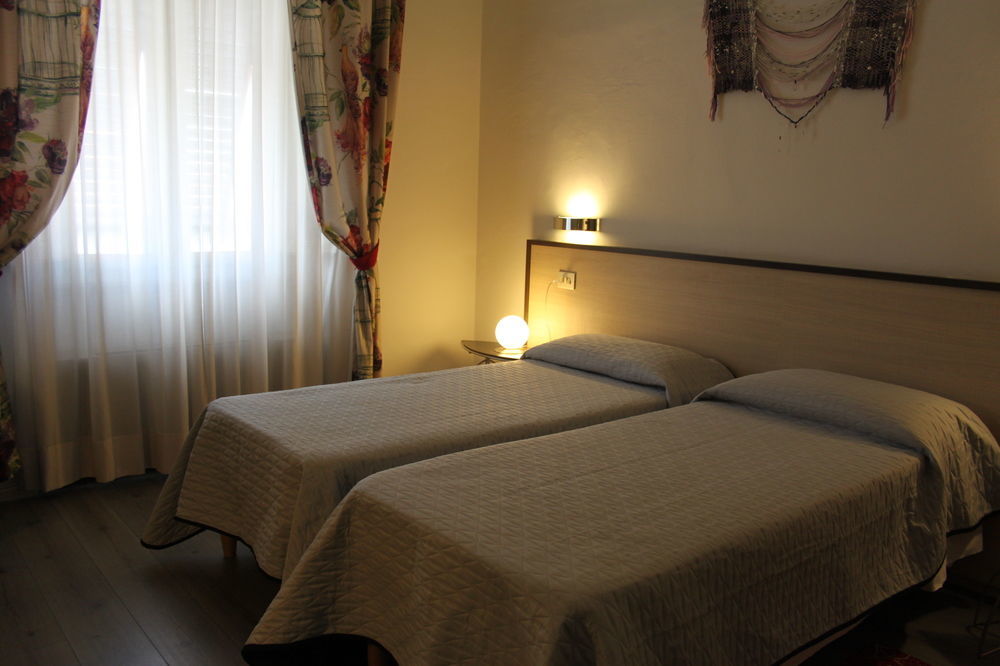 Hotel Magenta Firenze Kültér fotó